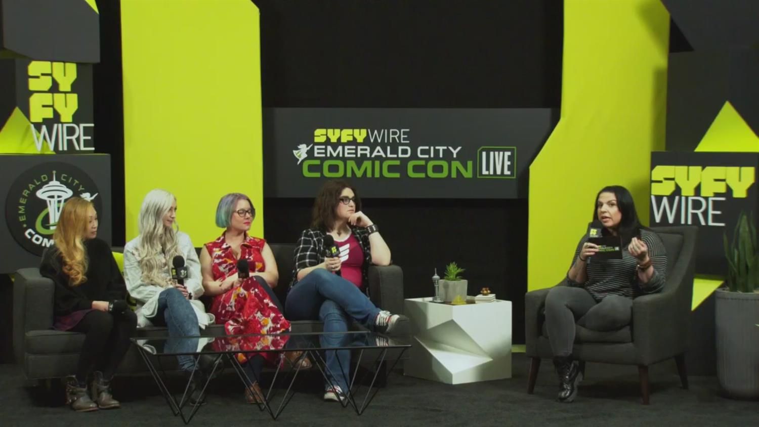 Fangrrls: Grrls Who Make Comics We Love Roundtable (ECCC 2019) Fangrrls: Grrls Who Make Comics We Love Roundtable (ECCC 2019)