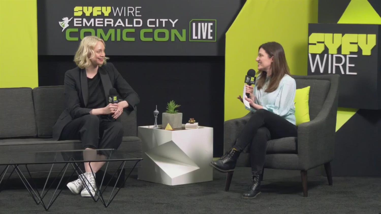 Gwendoline Christie Sobbed for Hours After the Last GoT Shoot (ECCC 2019) Gwendoline Christie Sobbed for Hours After the Last GoT Shoot (ECCC 2019)
