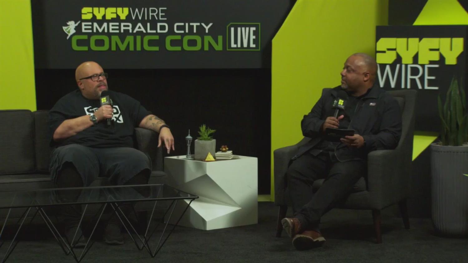 David Walker Talks Naomi & Comics (ECCC 2019) David Walker Talks Naomi & Comics (ECCC 2019)
