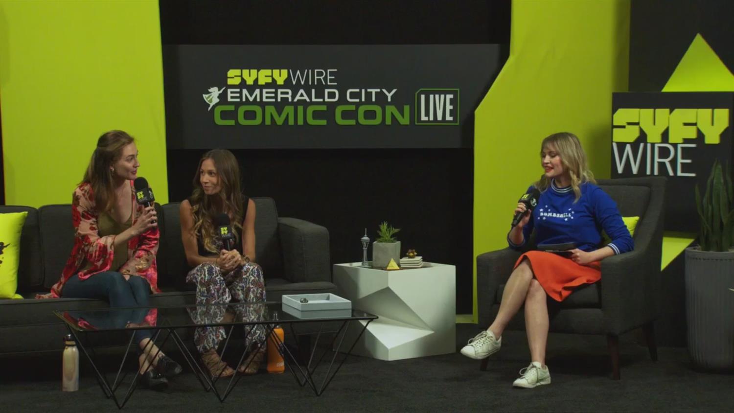 Wynonna Earp's #WayHaught On The Past and Future (ECCC 2019) Wynonna Earp's #WayHaught On The Past and Future (ECCC 2019)