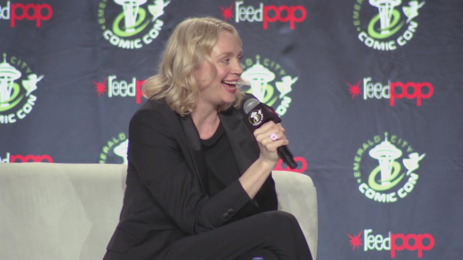 Gwendoline Christie Talks Captain Phasma and Brienne of Tarth (ECCC 2019) Gwendoline Christie Talks Captain Phasma and Brienne of Tarth (ECCC 2019)