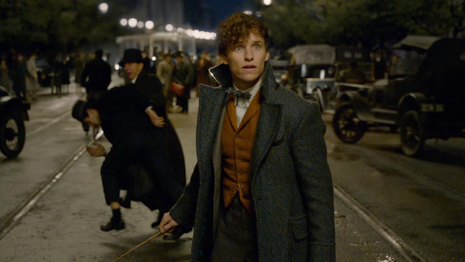 Fantastic Beasts: The Crimes of Grindelwald - Official Comic-Con Trailer Fantastic Beasts: The Crimes of Grindelwald - Official Comic-Con Trailer
