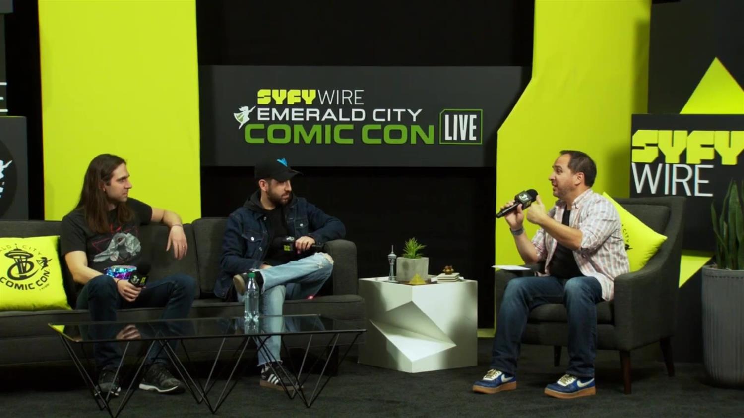 Port Of Earth Creators Talk Fanny Packs And Thought-Provoking Stories (ECCC 2019) Port Of Earth Creators Talk Fanny Packs And Thought-Provoking Stories (ECCC 2019)