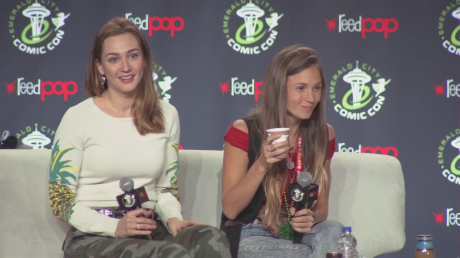 Wynonna Earp: Full Panel (ECCC 2019) Wynonna Earp: Full Panel (ECCC 2019)