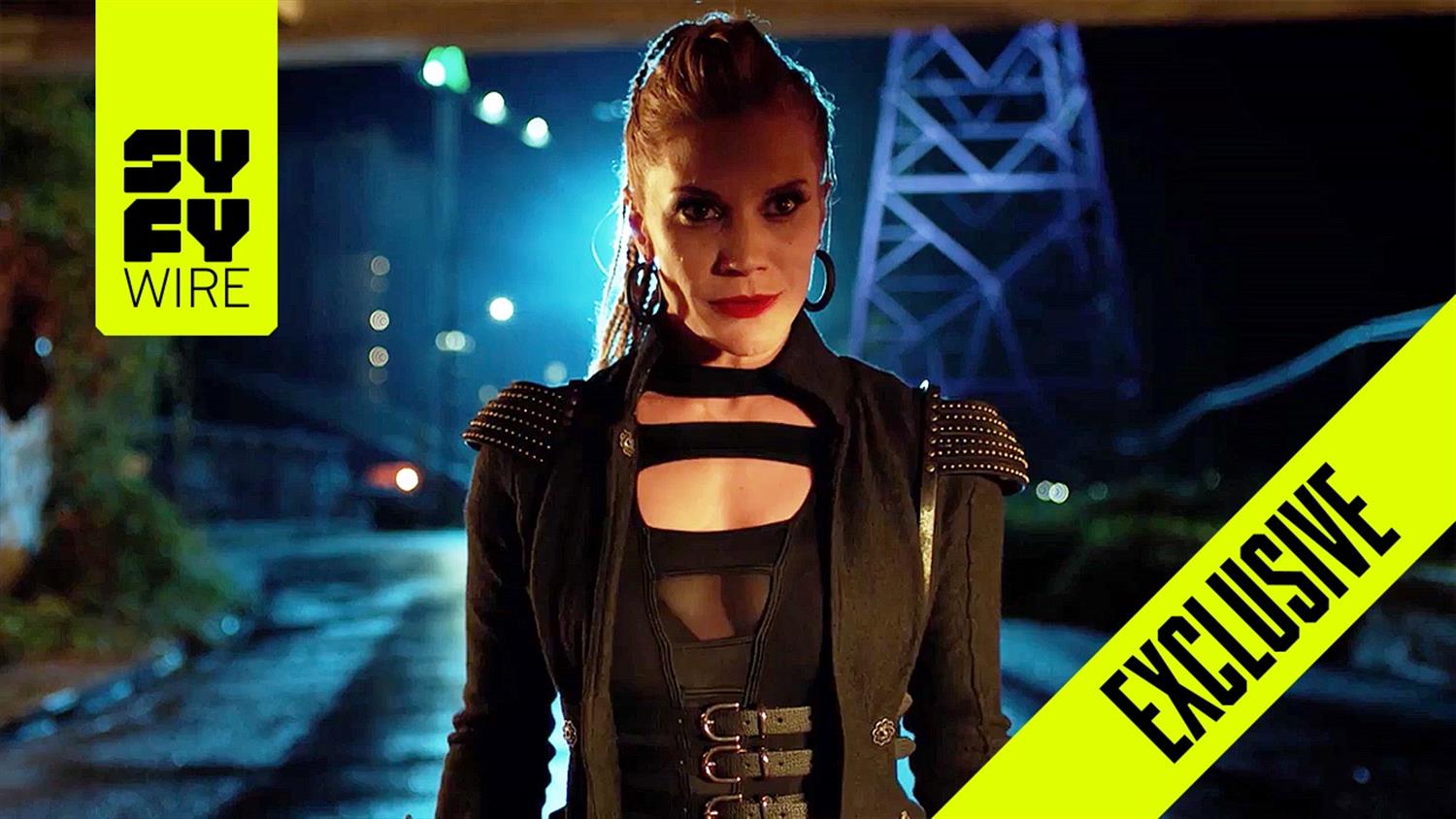 The Flash - Season 4 Exclusive: Killer Frost The Flash - Season 4 Exclusive: Killer Frost