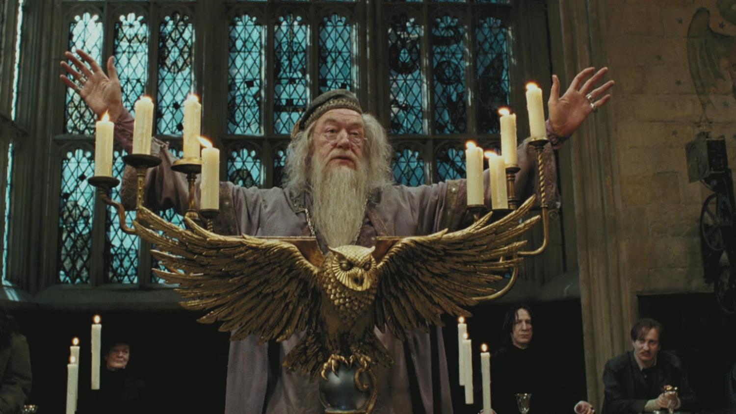 Creating the Magic - Dressing Dumbledore Creating the Magic - Dressing Dumbledore
