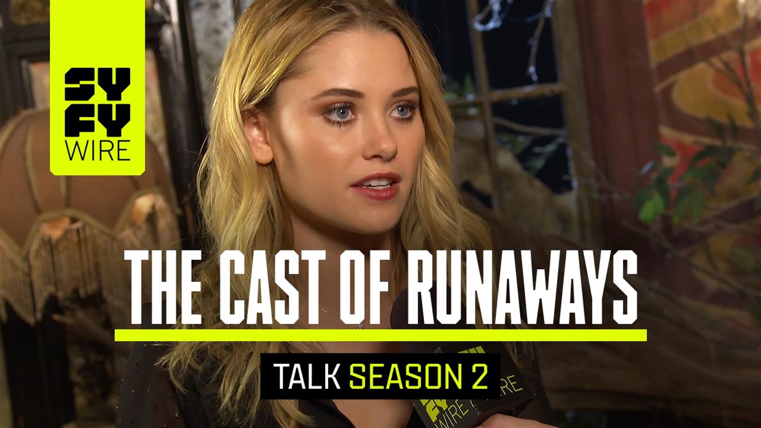 Dinosaurs as Fugitives & More: Runaways Cast Previews Season 2 Dinosaurs as Fugitives & More: Runaways Cast Previews Season 2
