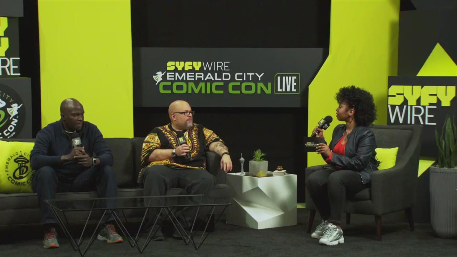David Walker and Sanford Greene On Bitter Root (ECCC 2019) David Walker and Sanford Greene On Bitter Root (ECCC 2019)